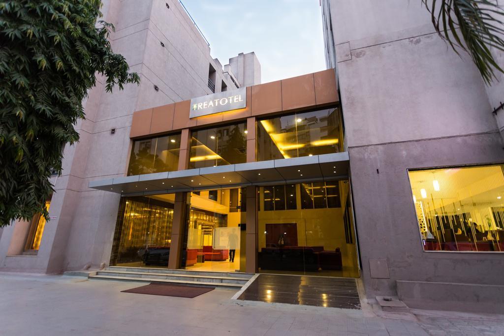 Treatotel Ahmedabad Exterior photo